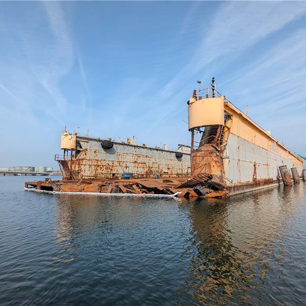 Salvage and collision